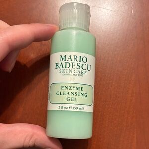 Mario Badescu Skincare Gel in Mint Green